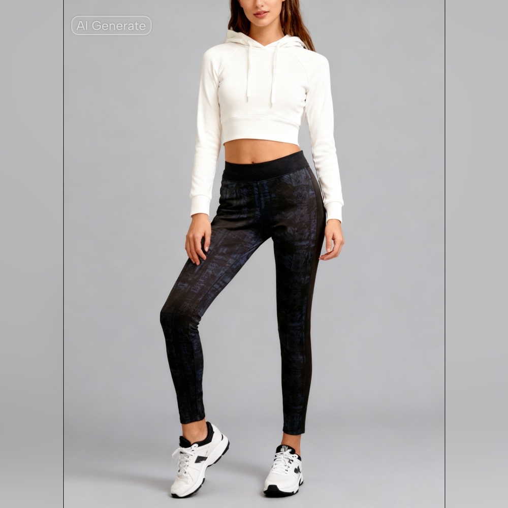 Rock & Republic Black and Blue Leggings